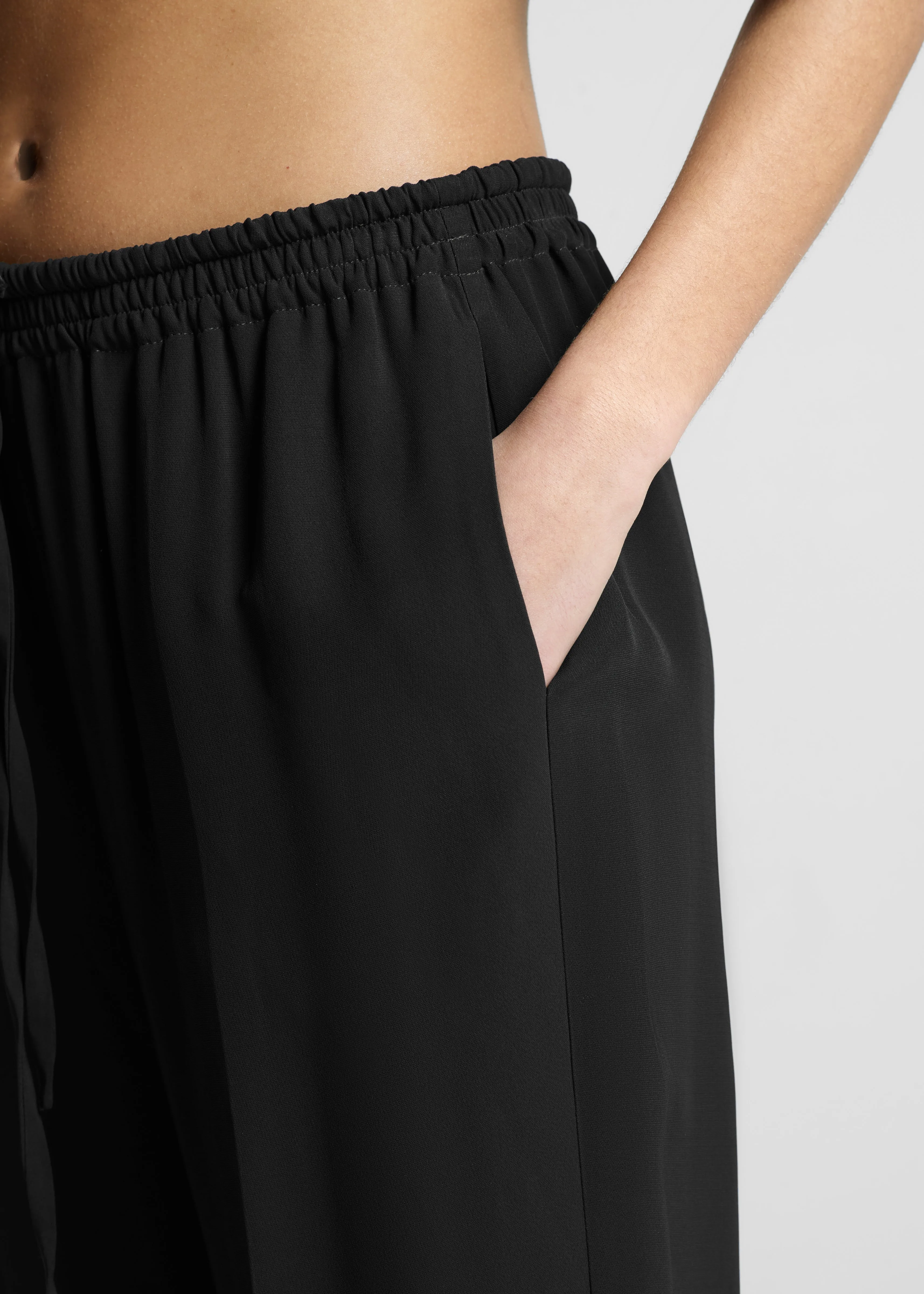 Aurelia Trouser Black Viscose Crepe