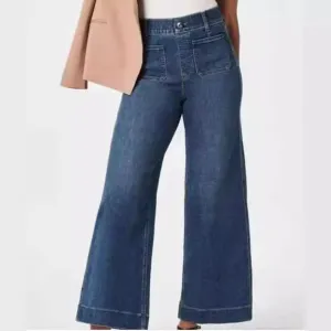 Cropped Style Wide Leg Women's Clothing Oversized Jeans, Shade Blue