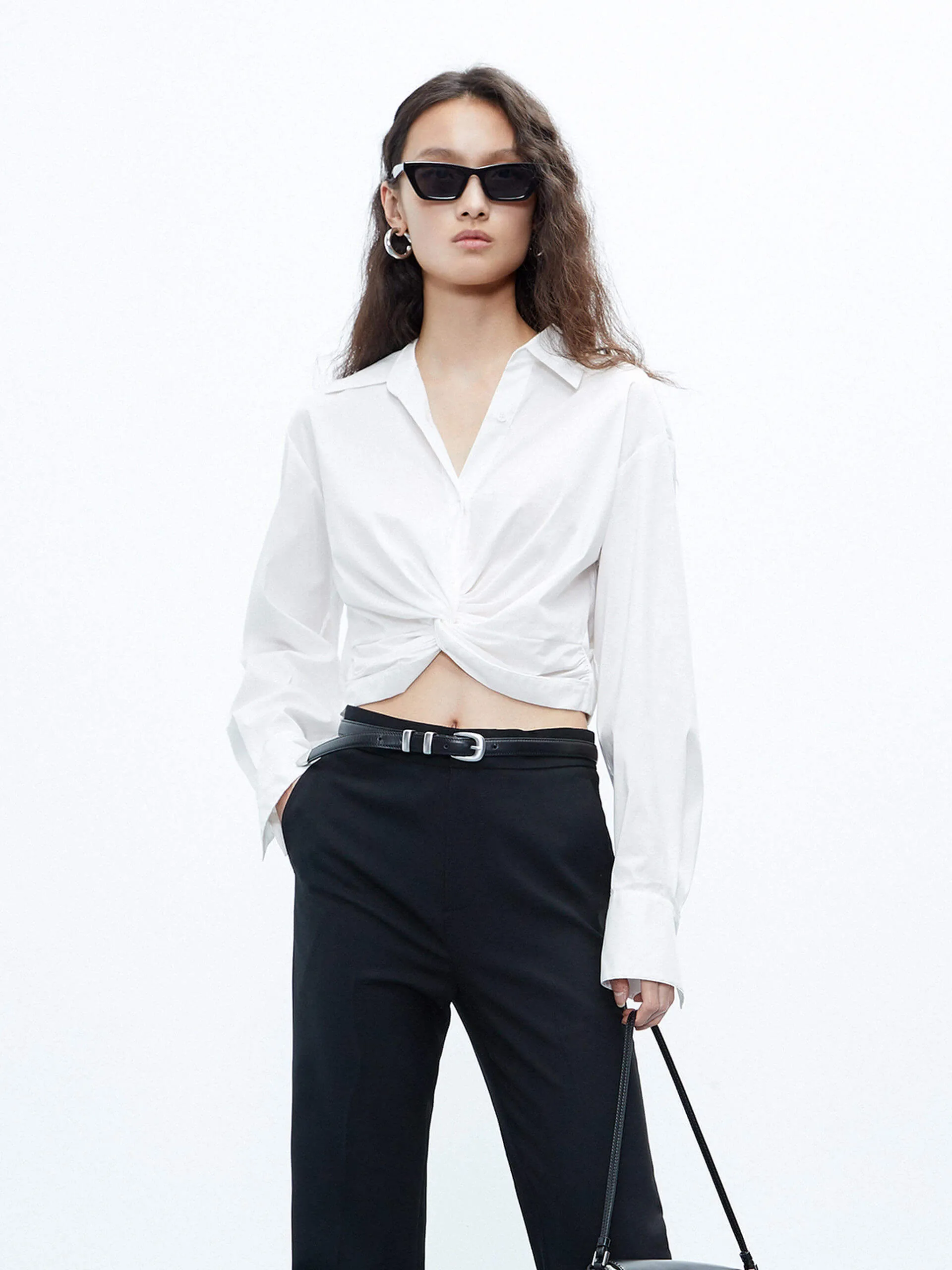 Cropped Twisted Details Shirt