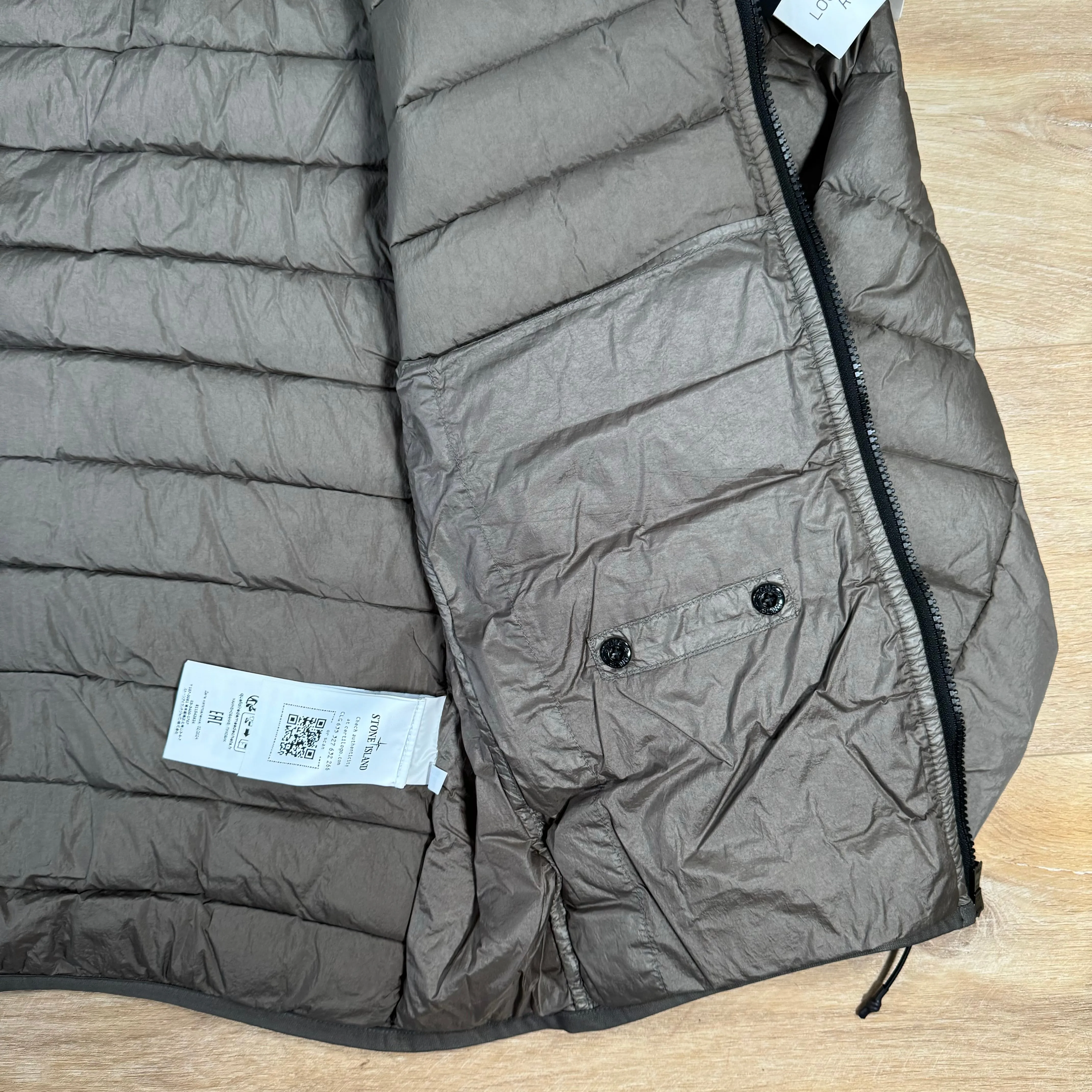 Stone Island Loom Woven Chambers Nylon Down-TC Jacket in Walnut Brown