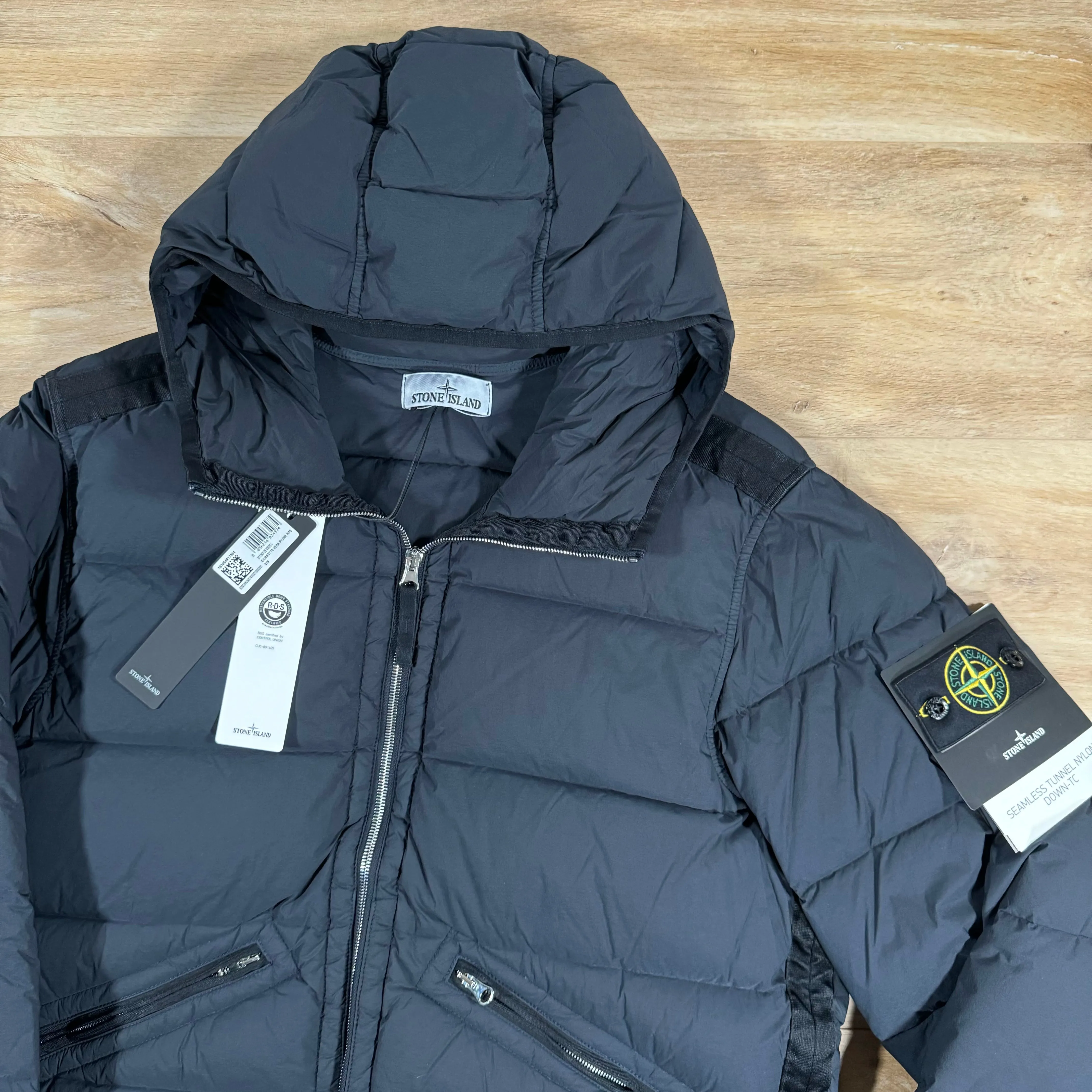 Stone Island Seamless Tunnel Down-TC Jacket in Navy